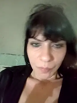 Lea9816 online show from October 9, 2025, 10:32 pm