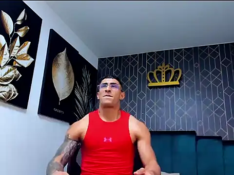 Snapshot of adrian_ray chatting on November 24, 2025, 6:19 pm adrian ray online show from November 24, 2025, 6:19 pm