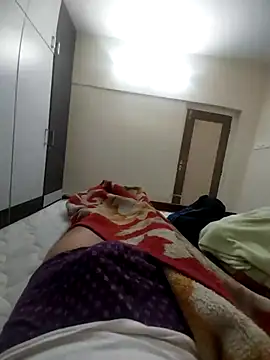 Snapshot of mommylover5 chatting on November 23, 2025, 5:17 am mommylover5 online show from November 23, 2025, 5:17 am