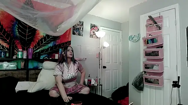 Snapshot of mistismoker chatting on April 1, 2026, 2:13 am mistismoker online show from April 1, 2026, 2:13 am