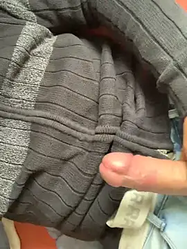 P44698 online show from October 29, 2025, 1:21 pm