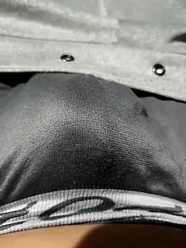 Aaia93 online show from November 1, 2025, 4:52 am