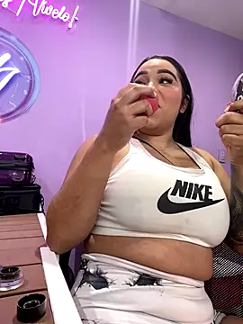 SofiaWildee online show from September 24, 2025, 3:40 pm