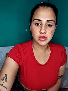 kariciasecreta online show from November 6, 2025, 1:09 am