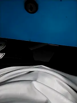 Snapshot of Thanhk77777 chatting on September 28, 2025, 11:17 am Thanhk77777 online show from September 28, 2025, 11:17 am