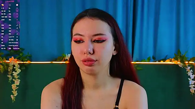 JenniferGlover online show from November 30, 2025, 7:20 am