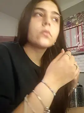 KatieLace online show from September 14, 2025, 8:53 pm