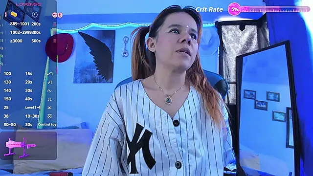 agatha walter  online show from October 27, 2025, 5:25 pm