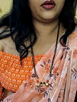 Snapshot of Angel0731 chatting on April 23, 2026, 10:44 pm Angel0731 online show from April 23, 2026, 10:44 pm