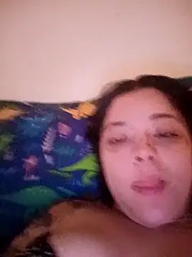 Snapshot of Juanita2215 chatting on September 9, 2025, 8:40 pm Juanita2215 online show from September 9, 2025, 8:40 pm