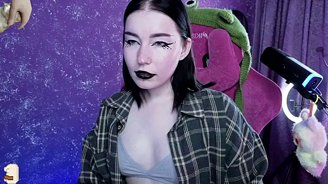 Snapshot of MargarettRose chatting on July 3, 2026, 2:18 am MargarettRose online show from July 3, 2026, 2:18 am