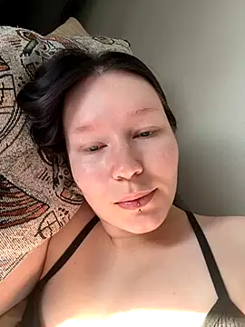 MargarettRose online show from October 15, 2025, 2:43 am