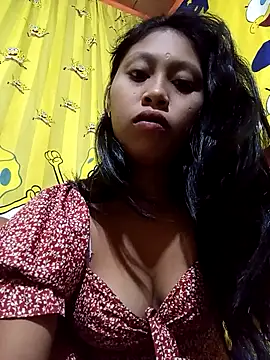 Snapshot of UrSweetAsianLady_02 chatting on October 9, 2025, 7:25 pm UrSweetAsianLady 02 online show from October 9, 2025, 7:25 pm