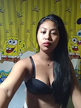 UrSweetAsianLady 02 online show from May 23, 2026, 4:33 am