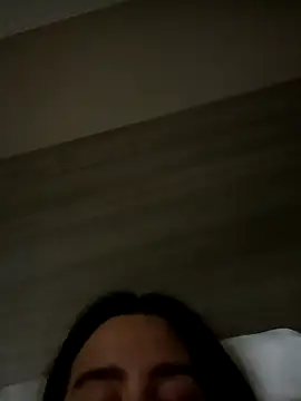 freakylittlebitch69 online show from October 21, 2025, 9:09 am