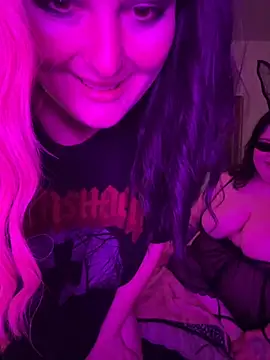 Snapshot of Princessblazed444 chatting on September 12, 2025, 4:56 am Princessblazed444 online show from September 12, 2025, 4:56 am