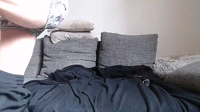 Snapshot of sexpourvous chatting on October 9, 2025, 12:17 pm sexpourvous online show from October 9, 2025, 12:17 pm