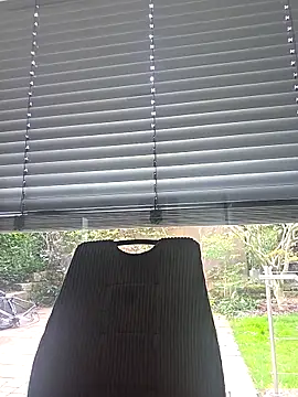 Luna Lynn online show from April 21, 2026, 10:33 am