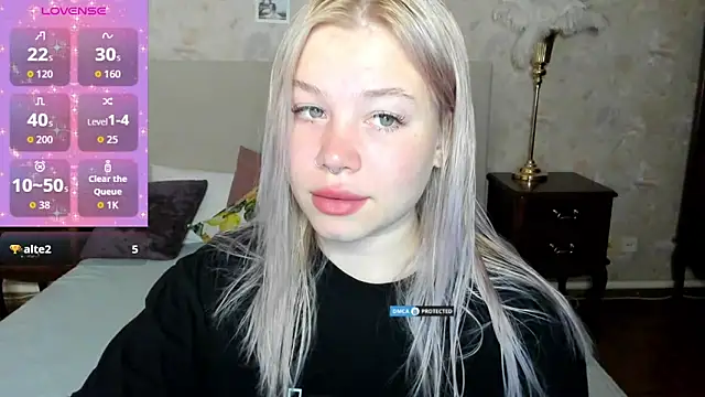 Diana Dream online show from November 15, 2025, 10:03 pm