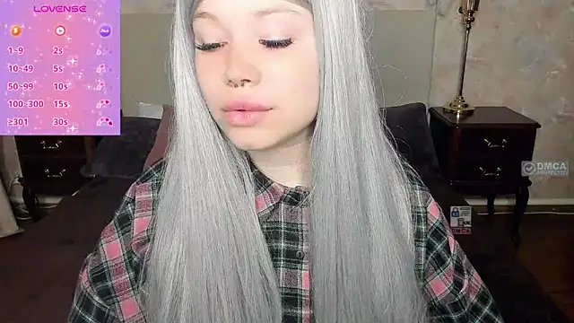 Diana Dream online show from October 12, 2025, 7:15 pm