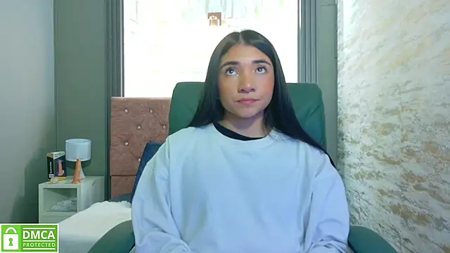 Aurora jones11 online show from September 28, 2025, 4:08 am