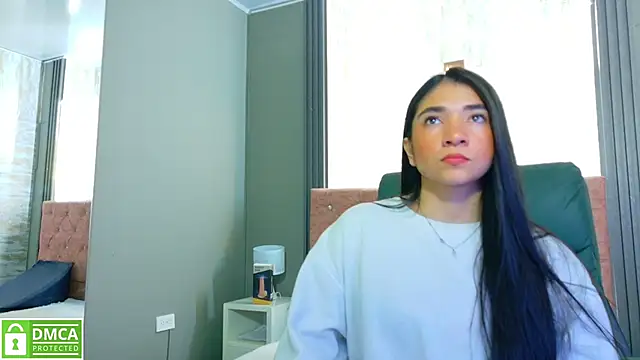 Aurora jones11 online show from September 30, 2025, 3:23 am