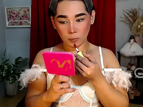 Snapshot of Kiethmadison_Miller chatting on November 8, 2025, 6:17 am Kiethmadison Miller online show from November 8, 2025, 6:17 am