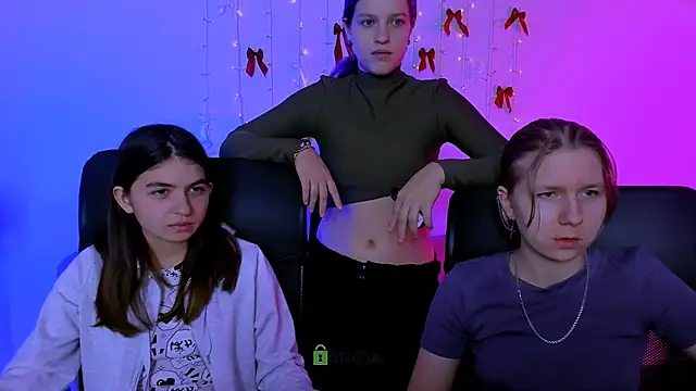 Snapshot of gloria_bubble chatting on February 1, 2026, 8:18 pm gloria bubble online show from February 1, 2026, 8:18 pm