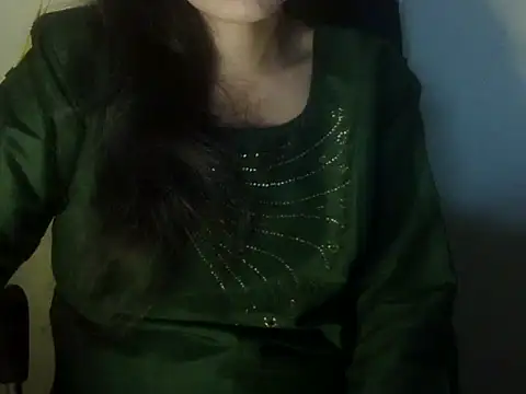 Neha Sharma1 online show from September 25, 2025, 11:27 am