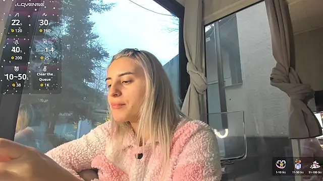 Ella Vee online show from February 9, 2026, 6:22 am