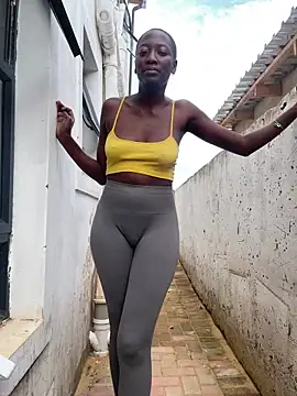 Snapshot of Melanin2002 chatting on March 17, 2026, 1:14 pm Melanin2002 online show from March 17, 2026, 1:14 pm