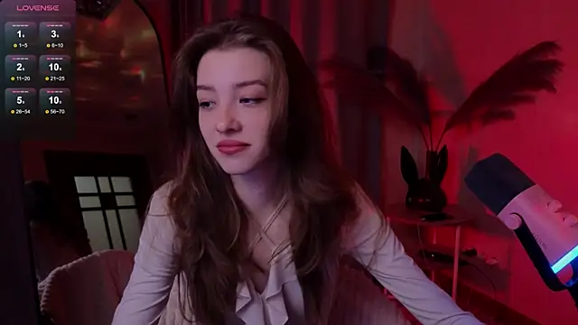 AstraMist online show from October 14, 2025, 3:12 pm