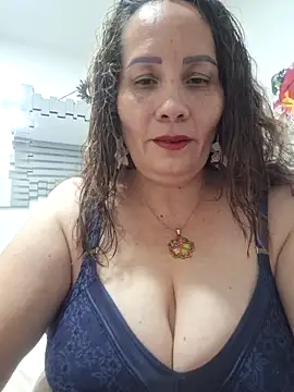 nohak model online show from September 10, 2025, 1:37 am