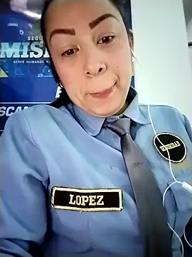 Snapshot of CRISTAL__11 chatting on February 3, 2026, 1:16 pm CRISTAL 11 online show from February 3, 2026, 1:16 pm