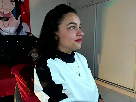 Skylovershot online show from March 26, 2026, 1:42 pm