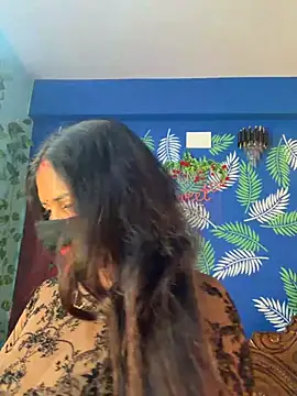 V-Hot-Sweti online show from June 26, 2026, 6:14 pm