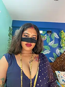 V-Hot-Sweti online show from July 31, 2026, 6:16 pm