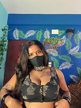 V-Hot-Sweti online show from June 21, 2026, 5:08 pm