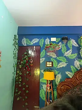 V-Hot-Sweti online show from July 28, 2026, 6:20 pm
