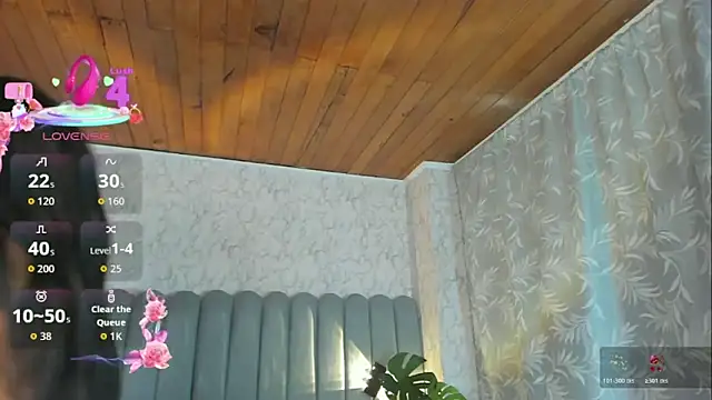 Snapshot of aylacallowey chatting on November 14, 2025, 7:06 pm aylacallowey online show from November 14, 2025, 7:06 pm