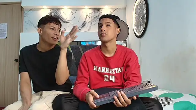 Snapshot of GRETTY_BOYS chatting on October 19, 2025, 7:22 am GRETTY BOYS online show from October 19, 2025, 7:22 am