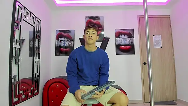 Snapshot of GRETTY_BOYS chatting on November 8, 2025, 7:12 am GRETTY BOYS online show from November 8, 2025, 7:12 am