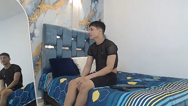 GRETTY BOYS online show from December 16, 2025, 7:12 am