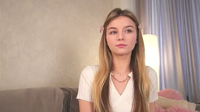 my little polIy online show from June 16, 2026, 1:11 pm