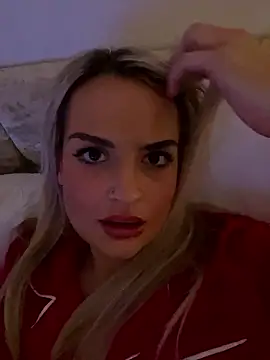 Seductive-SkyeXXX online show from January 8, 2026, 9:21 pm