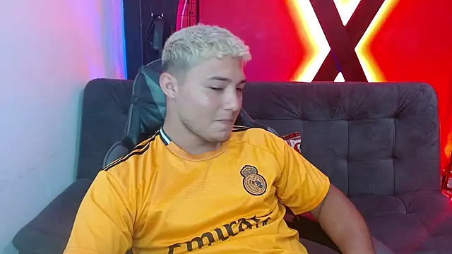 antonella n brian online show from November 26, 2025, 6:30 pm