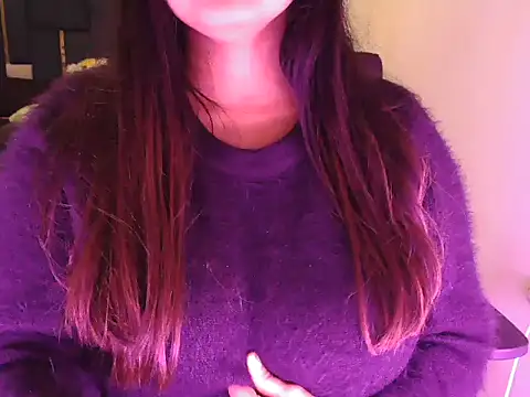 Blackwidow 08 online show from January 14, 2026, 4:32 pm