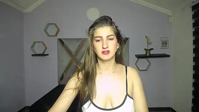 Snapshot of Dafne_castro_ chatting on September 28, 2025, 10:33 am Dafne castro online show from September 28, 2025, 10:33 am