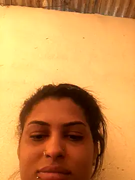 Snapshot of Marianasapequinha chatting on September 14, 2025, 5:24 pm Marianasapequinha online show from September 14, 2025, 5:24 pm