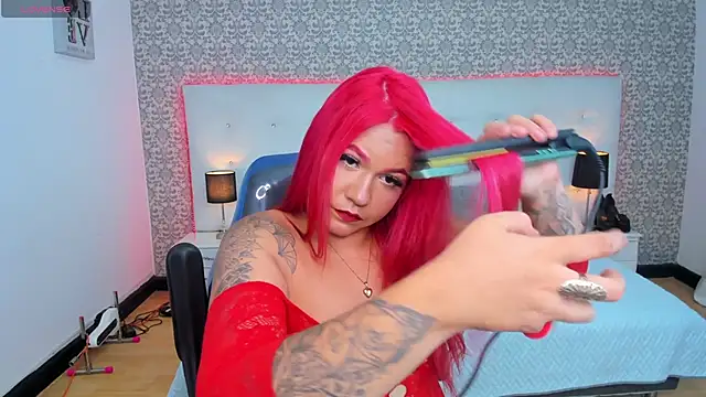 Manu silver  online show from October 10, 2025, 7:47 pm